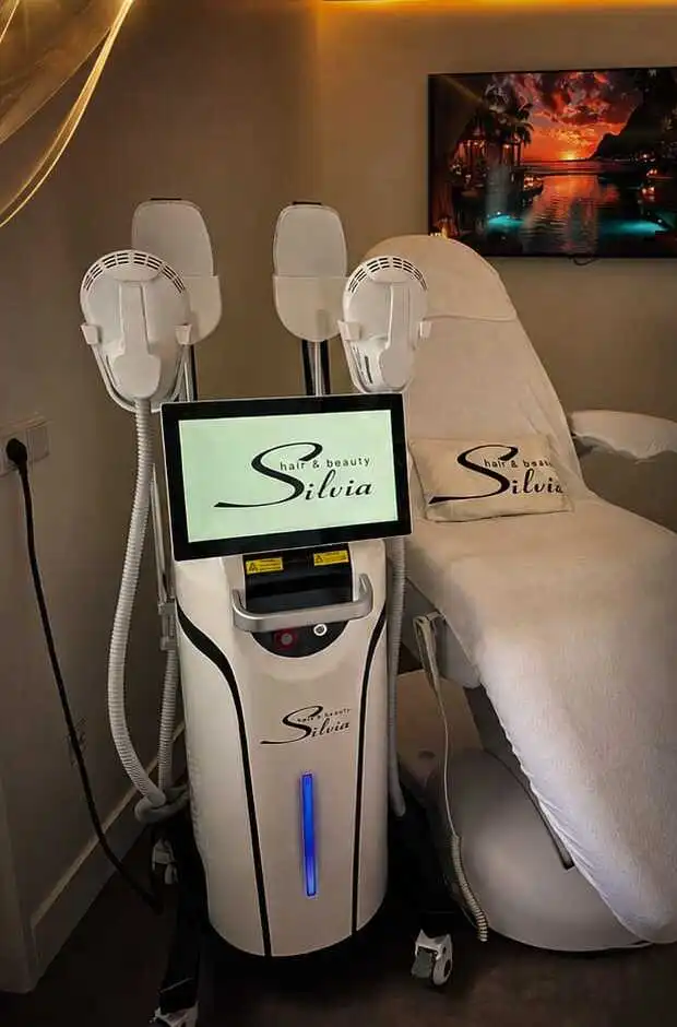 EMS behandeling bij Hair & Beautysalon Silvia in Meppel